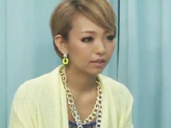 ネイルサロン勤務の金髪ギャルを無料マッサージ中にゴムなし性暴行