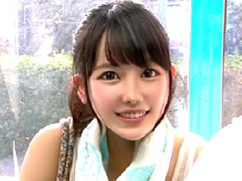 海にいた幸せカップルの彼女を中出し寝取られ