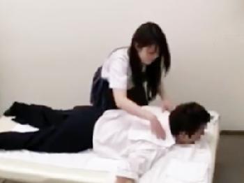 女子校生リフレの個室に隠しカメラ設置→生々しい実態を無許可で動画撮影そして流出!!