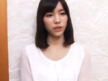 スリムで巨乳の専業主婦と体育会系大学生が混浴温泉で二人きりになった結末