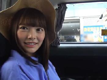 アイドル超えのルックスを持つ美少女との贅沢すぎる性交で精液が勢いよく噴射