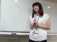 現役女子校生は父親から近親性暴行されるのがトレンドですW