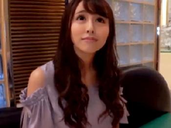 細いのにガチ巨乳のガチ上玉素人娘!!ホテルに連れ込みハメ撮り性交!!