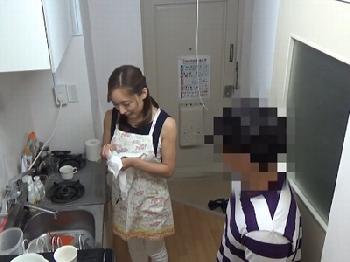 オバサンレンタルの50代人妻を口説いて…盗撮密通性交