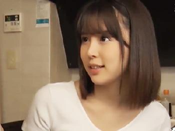 夫が居ない一瞬の隙を見て声を押し殺しながら義理の父親と肉親性交する不貞すぎる若妻W