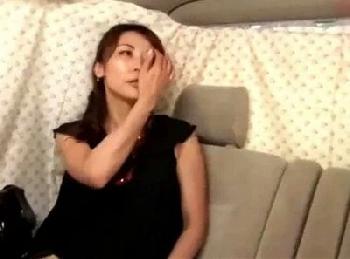 寛容で大人の色気溢れる熟女様!!健康美脚のアンケートと言葉巧みに騙して久しぶりの快感にアヘ顔浮気