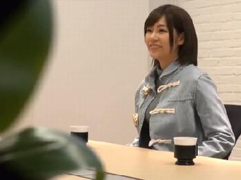 芸能界の話を餌に釣った神素人をAVに出演させるまでW