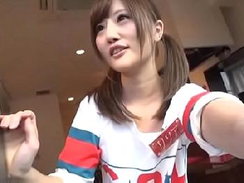 とても綺麗カフェ店員を口説き落としホテルに連れ込み性行為