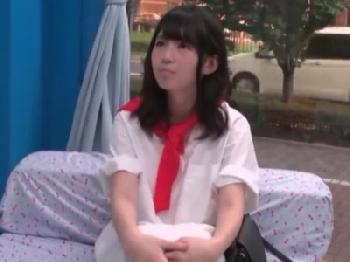 素人娘をナンパ→マジックミラー号で中出し展開!!