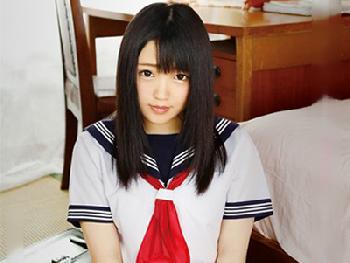 可愛がってくれた近所の中年男と成長した女子校生のコンドーム未装着の膣内射精交尾