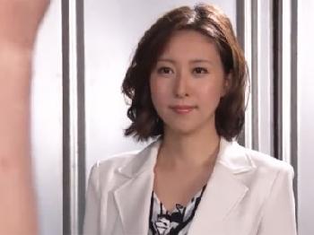 スタイル抜群のハイクラス美女会社員が容赦ない挿入で強制アクメ