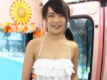 キュートな美少女が性感エステと大金の誘惑で完堕ちしてマジックミラー号でSEX