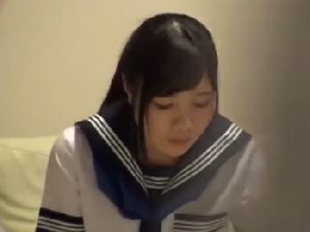 美少女女子校生をストーキングして家に侵入→そのまま膣内射精暴行する冷血男