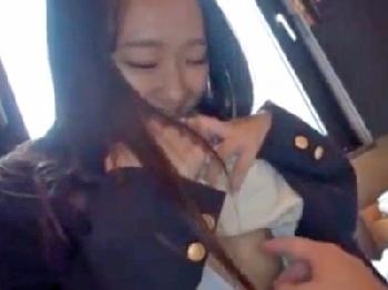 裏オプ付きで援交してくれるあどけない女子校生