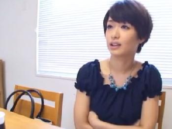 スレンダーなショートヘア美女による最高のご奉仕で精液連続射精