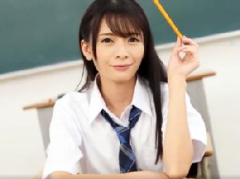 転校生は清楚ビッチ!!校内の至る所で性交渉する淫靡な学校性活