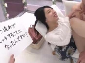 溢れ出るマン汁をメレンゲになるまでペニスで突かれる悶絶絶叫性交