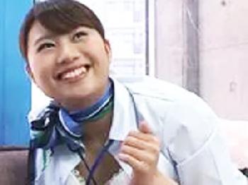 性にコンプレックスのある素人男性をキャビンアテンダントさんがセックスで解決!!