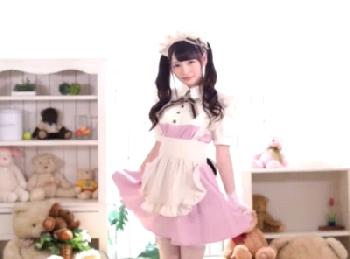 まるで人形のようなメイドが主人のために一心不乱に主観で抜いてくれるハーレムSEX