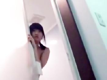 入浴中に兄に押し入られゴムなし凌辱される童顔妹W