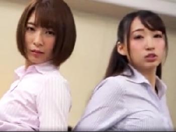 手加減ナシの肉弾圧ピストンで精液を搾取する女性会社員コンビ