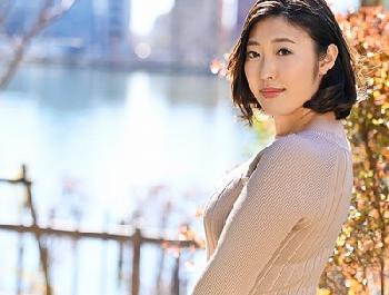 子供のころからずっと憧れていた幼なじみのお姉さんが人妻になっていた…大人の色気溢れる奥さんと避妊具なしで不貞交尾!!