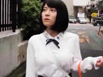 巨乳やヴァギナを見せつけオカズになってくれる発育する妹