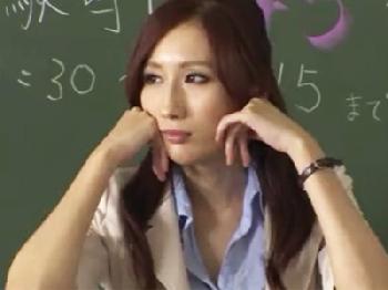 DQN生徒に逆らえない爆乳の女教師が性的暴行され肉欲便所状態