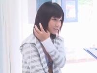 海で遊んでいた水着美少女ナンパ→マジックミラー号で中出しマッサ決行!!