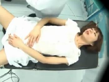 精子というクスリを女性器の最奥に名が出しされた素人さん