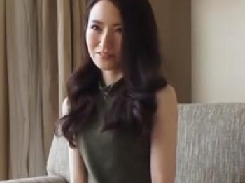 自ら浮気を申し出てきた素人人妻をホテルに連れ込み即日ハメ!!