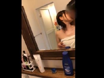 ガチな19歳個人撮影が流出→専門学校に通うリアル素人が自宅で私的な性行為