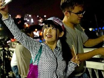 夏祭りの帰り道…夏を謳歌している美少女を野外で性的暴行膣内射精