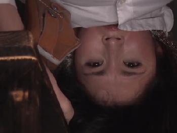 女捜査官が悪の手に捕まり…まさかの宙づり婦女暴行!!