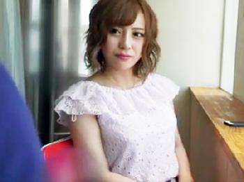 素股だけの約束を破って巨根ぶっ刺し問答無用のハードピストンW