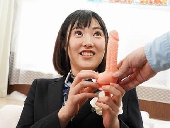 女子校生や未成年が初めてみる極太ディルドを根本まで咥えられるか!?絶頂耐え挑む!!
