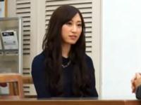 エロティック系はやらなくてよかったはずなのに…がっつり挿入された美女