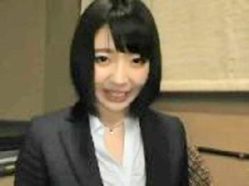 女神麻美ゆまが素人男性宅に訪問セックス!!