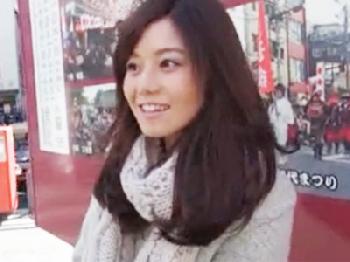 性的欲求望を刺激するフェロモンを放つ若妻が温泉デートで久々のペニスに牝顔絶頂W