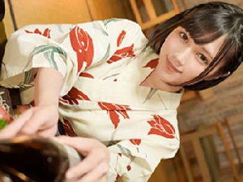 最旬Fカップ美少女を一泊貸し切り山奥の宿へ温泉旅