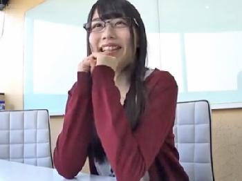 とても綺麗で好きモノ女子社員を社内連れ回し調教研修SEX