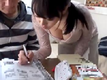 ムラっときた童貞生徒に性的暴行膣内射精喰らう巨乳家庭教師女子大生