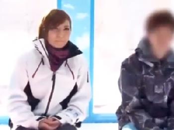 友人同士で素股のはずがムラっとくる→セックスした素人娘W