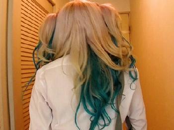 ガチ黒ギャルの家出少女を拾って黒い肌を染める調教ハメ撮り