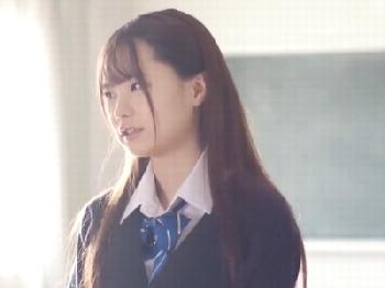 人生初の子宮への直接射精に不安が覚醒な女子校生