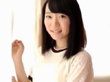 アイドル顔なのにビッチなベビーフェイス美少女が3人プレイで昇天エクスタシー