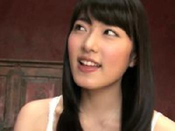 アイドル級のキュートな女子校生コスプレ女子とディープキス性交