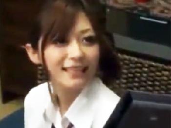 美少女女子校生に媚薬入りのお茶を飲ませて強要欲情させ顔面射精交尾決行W