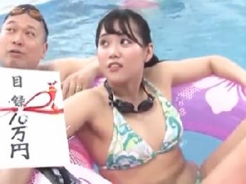 プールでナンパした親子に賞金を渡して近親交尾を撮影