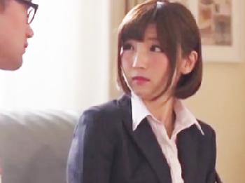 凄く綺麗な嫁の友人をソファに押し倒して欲望のまま腰を振り孕ませピストン性暴行